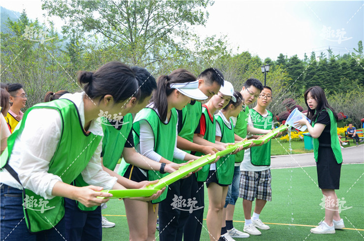 花溪谷主题团建11.jpg